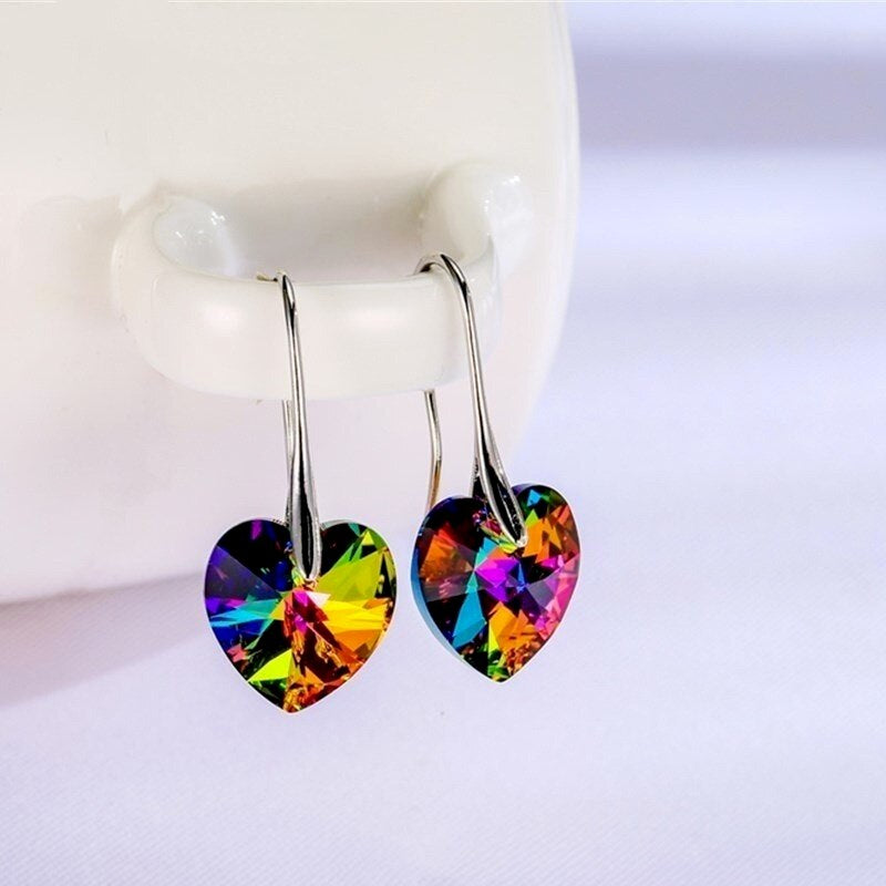 Lorraine | Boucles d'oreilles en forme de cœur coloré