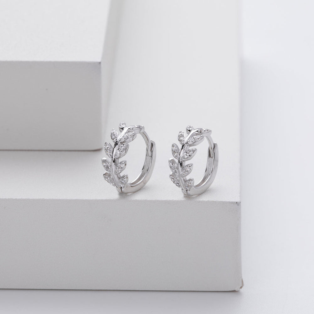 Julie | Boucles d'oreilles élégantes en argent avec zirconium 5A