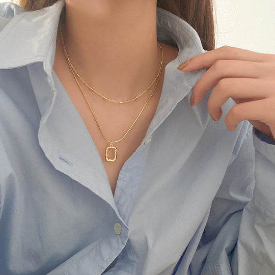 Véronique | Abigail layered chain pendant