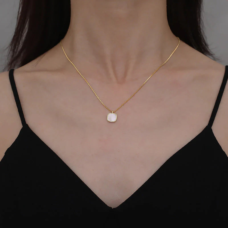 Suzanne | Collier Pendentif Perle