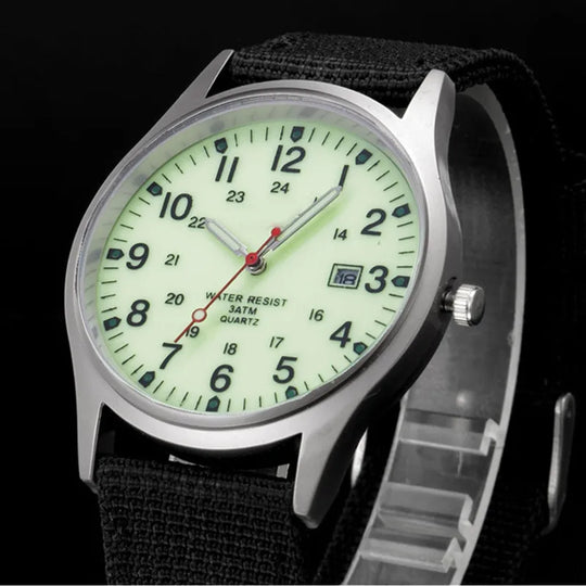 Quentin | Montre-bracelet décontractée d'inspiration militaire